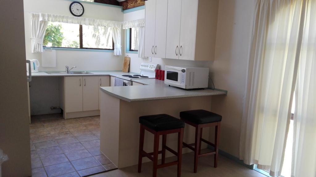 Waters Edge B&B Kaitaia Esterno foto