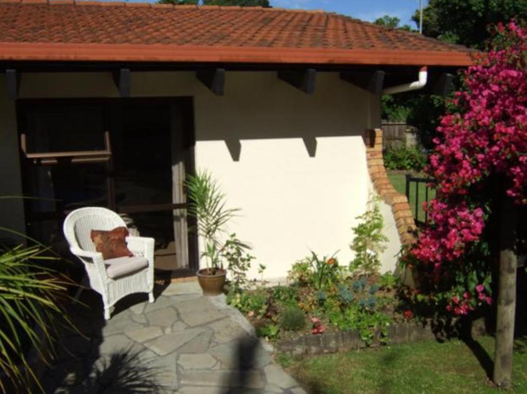 Waters Edge B&B Kaitaia Esterno foto